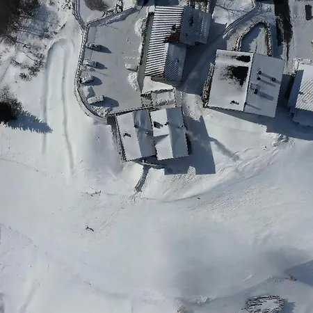 1 Direkt An Der Skipiste In Apartment *